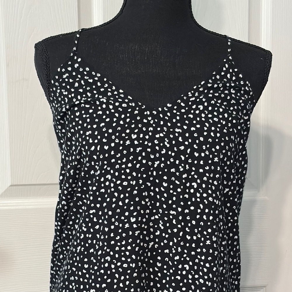 Old Navy Black and White Print Maxi Dress - Picture 2 of 5